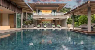 Villa 5 bedrooms with parking, with Balcony, with Furnitured in Phuket, Thailand