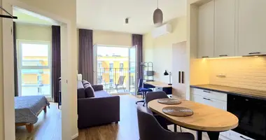 Квартира 2 комнаты в Варшава, Польша