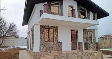 3 room house in Sievierodonetsk, Ukraine