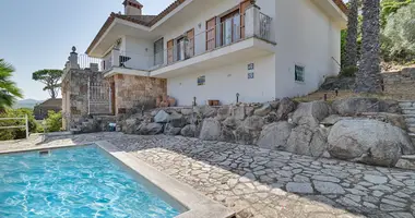 Haus 4 Zimmer in Castell-Platja d Aro, Spanien