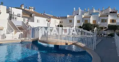 2 bedroom apartment in Torrevieja, Spain