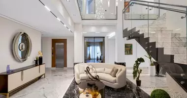 Ático Ático 8 habitaciones con Doble acristalamiento, con Balcón, con Amueblado en Dubái, Emiratos Árabes Unidos