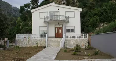 4 bedroom house in Bar, Montenegro