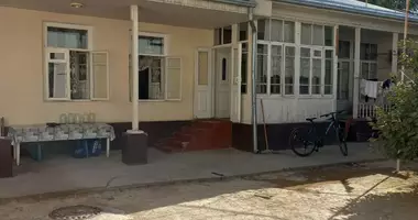Дом 5 комнат в Мирзо-Улугбекский район, Узбекистан