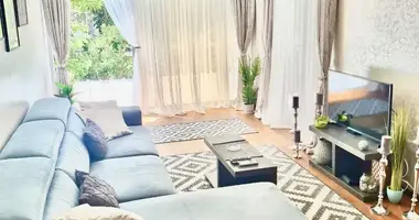 Wohnung 3 Schlafzimmer in Budva, Montenegro