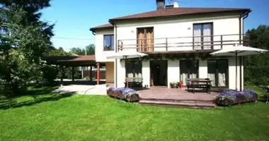 6 room house in Babite, Latvia