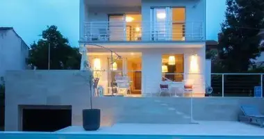 Villa in Rovinj, Kroatien