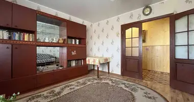 Apartamento 3 habitaciones en Dzyarzhynsk, Bielorrusia