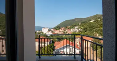 Mieszkanie 3 pokoi w Herceg Novi, Czarnogóra