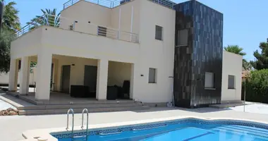 4 bedroom house in Orihuela, Spain