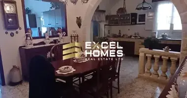 3 bedroom house in Xagħra, Malta