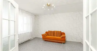 Apartamento 3 habitaciones en Minsk, Bielorrusia