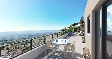 2 bedroom apartment in Mijas, Spain