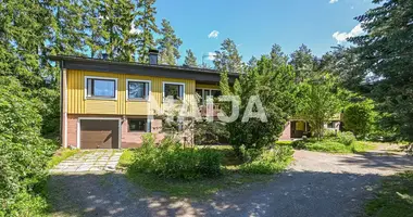 Wohnung 5 zimmer in Hamari, Finnland