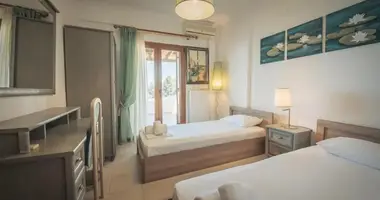 Villa 3 chambres avec Fenêtres double vitrage, avec Balcon, avec Meublesd dans Nea Fokea, Grèce