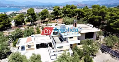 Villa 4 habitaciones con Amueblado, con Chimenea, con Almacén en Nafplio, Grecia