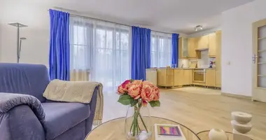Appartement 2 chambres dans Varsovie, Pologne