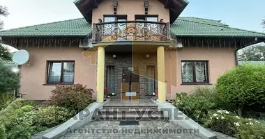 Dom wolnostojący w Brześć, Białoruś