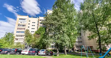 Wohnung 3 zimmer in Minsk, Belarus