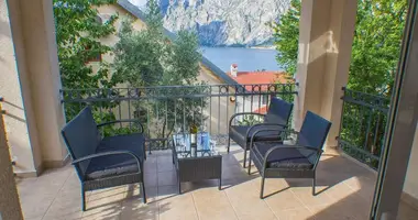 3 bedroom house in Prcanj, Montenegro