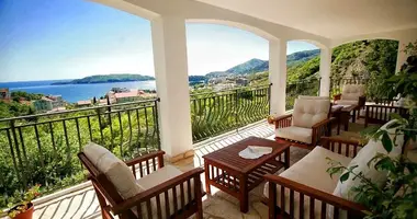 Villa 5 bedrooms with Sea view in Becici, Montenegro