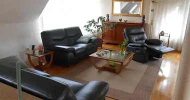 3 bedroom apartment in Izgrev, Bulgaria
