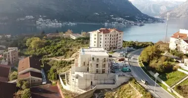 Appartement 3 chambres dans Dobrota, Monténégro