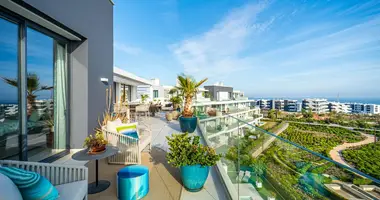 Apartamento 3 habitaciones en Fuengirola, Španjolska