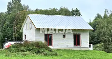 Casa 4 habitaciones en keipenes pagasts, Letonia