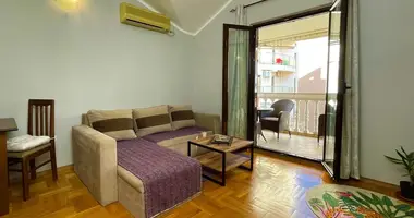 Apartamento 1 habitacion con Vista de la ciudad, con aparcamiento público en Budva, Montenegro