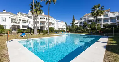3 bedroom apartment in San Pedro Alcantara, Spain