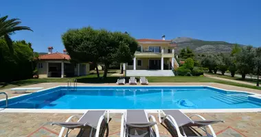 Вилла 13 комнат  с видом на море, с бассейном, с видом на горы в Магула, Греция