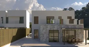 4 bedroom house in Kefalas, Greece