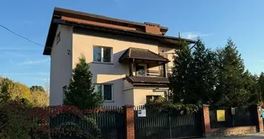 6 room house in Zielonka, Poland