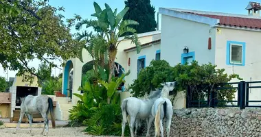 Villa  con Amueblado, con Aire acondicionado, con Chimenea en Alfaz del Pi, España