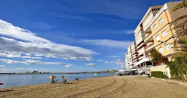 2 bedroom apartment in Torrevieja, Spain