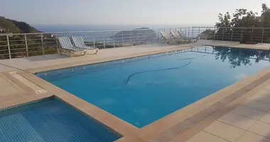 Вилла 4 комнаты  с парковкой, с видом на море, с бассейном в Алания, Турция