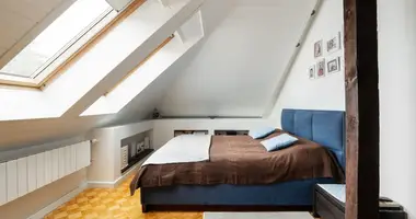 Apartamento 5 habitaciones en Varsovia, Polonia