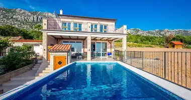 Villa 2 chambres dans Karlobag, Croatie