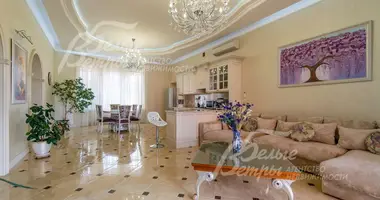 House 14 rooms with Furnitured, with Swimming pool, with Internet in poselenie Marushkinskoe, Russia