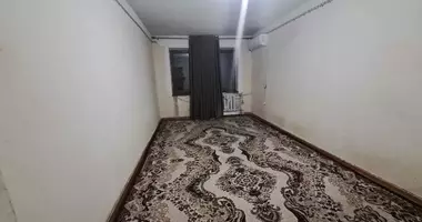 Квартира 3 комнаты с балконом в Бухара, Узбекистан
