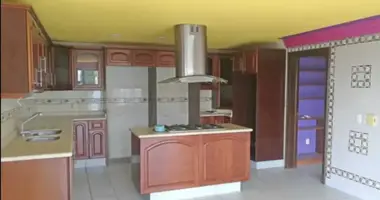 4 bedroom house in Cuernavaca, Mexico