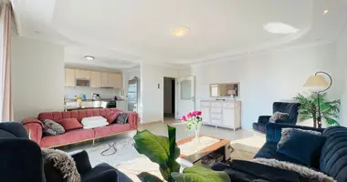 Mieszkanie 3 pokoi w Alanya, Turcja