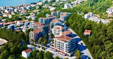 Квартира 2 комнаты в Тиват, Черногория
