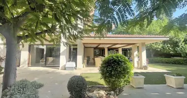 Casa 6 habitaciones en Nicosia, Chipre