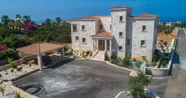 Maison 7 chambres dans Pegeia, Chypre