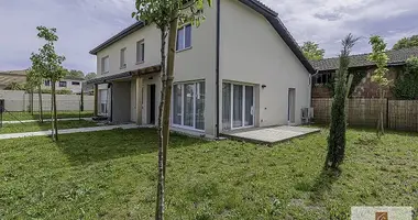 Квартира 2 спальни в Метрополия Франции, Франция