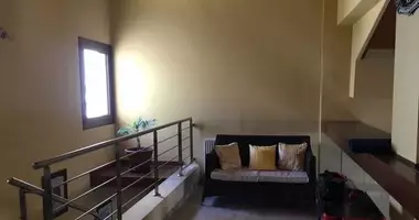 Квартира 4 спальни в Никосия, Кипр