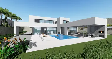 Villa 4 bedrooms in Calp, Spain