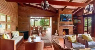 4 bedroom Villa in Jarabacoa, Dominican Republic